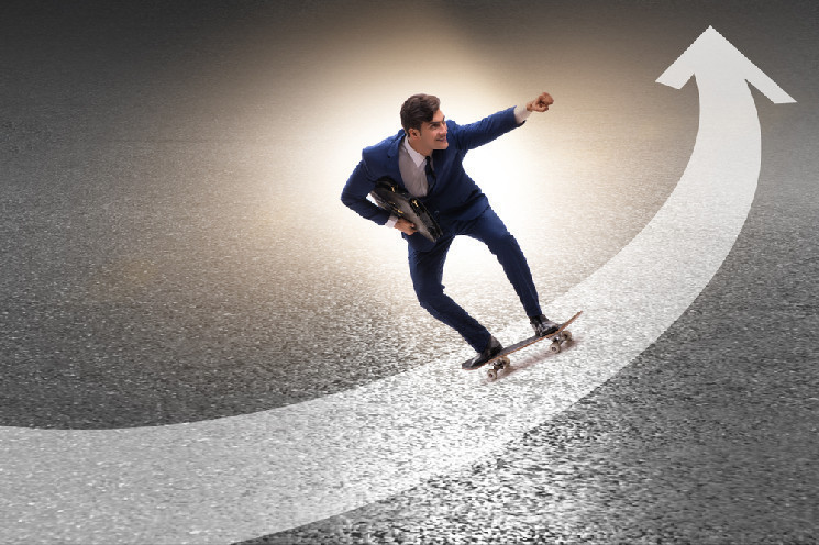 Ethereum Holds Uptrend Support And Could Aim Fresh Rally To $1,800 Ethereum Holds Uptrend Support And Could Aim Fresh Rally To $1,800