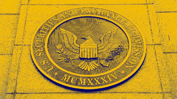 Pending Grayscale ruling could tip balance in race for bitcoin ETF Pending Grayscale ruling could tip balance in race for bitcoin ETF