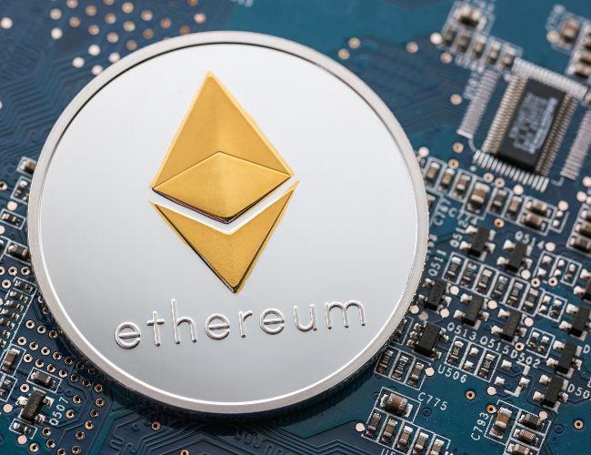 Ethereum Surges Ahead Of Bitcoin In Active Addresses, What Does This Mean? Ethereum Surges Ahead Of Bitcoin In Active Addresses, What Does This Mean?