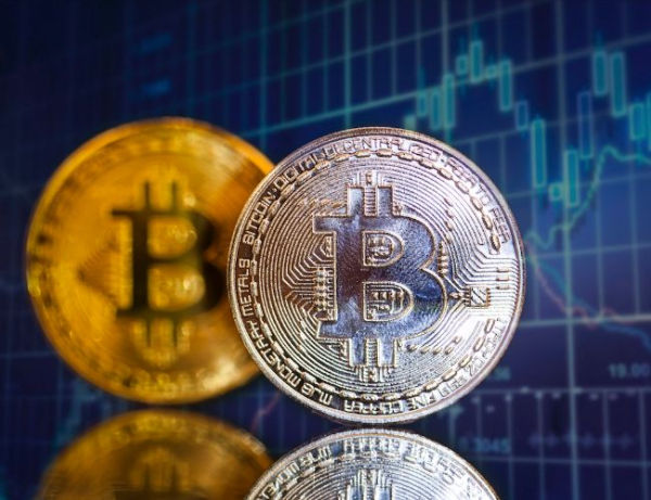 Bitcoin Whales Sell 50,000 BTC Worth $2.2 Billion, Is The Rally Over? Bitcoin Whales Sell 50,000 BTC Worth $2.2 Billion, Is The Rally Over?