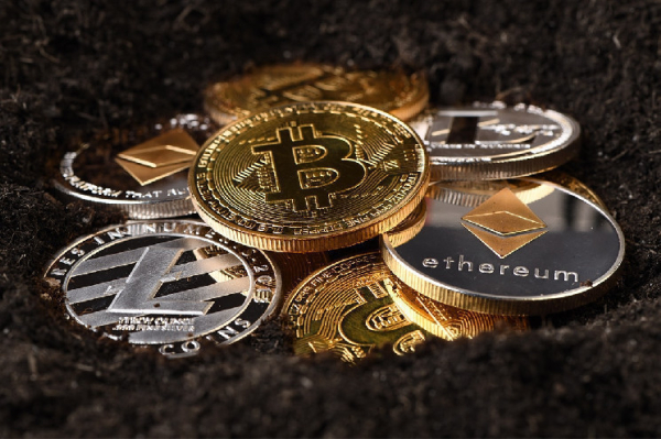 Bitcoin ETF Risks: Investor Guide When GBTC Outflows Spook the Market Bitcoin ETF Risks: Investor Guide When GBTC Outflows Spook the Market
