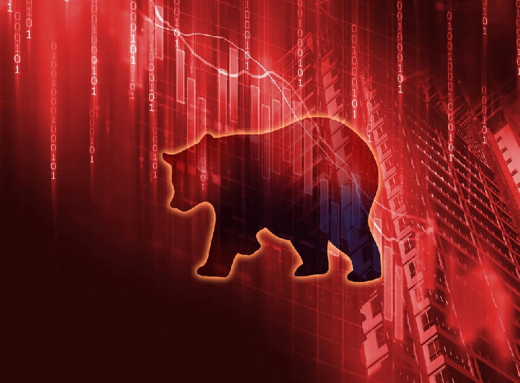 Ethereum Price Plunge To $2K Imminent as Key Support Line Crumbles Ethereum Price Plunge To $2K Imminent as Key Support Line Crumbles