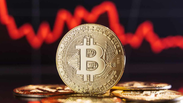 Former Bitmex Chief Predicts 30% BTC Correction — Warns Spot Bitcoin ETFs Could Make It Worse Former Bitmex Chief Predicts 30% BTC Correction — Warns Spot Bitcoin ETFs Could Make It Worse