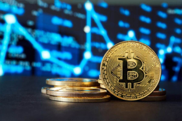 Bitcoin Whales Shift 4,377 BTC From Kraken, What's Happening? Bitcoin Whales Shift 4,377 BTC From Kraken, What's Happening?